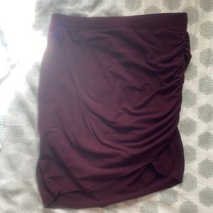 High waited scrunched side skirt